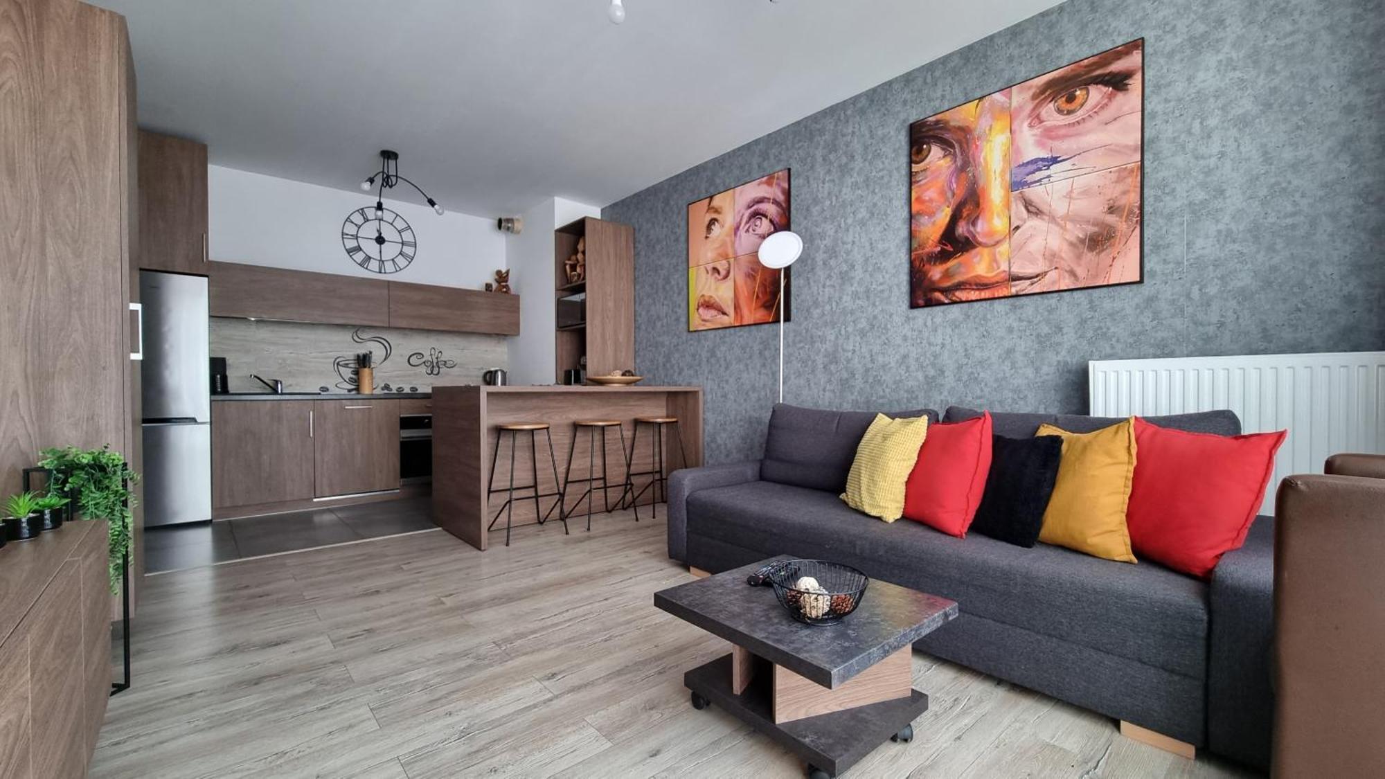 Q Apart Gold-Trzy Pokoje, Manufaktura, Klimatyzacja I Garaz Gratis, Tv Max, Fv, Gwarancja Zadowolenia Łódź Exteriör bild